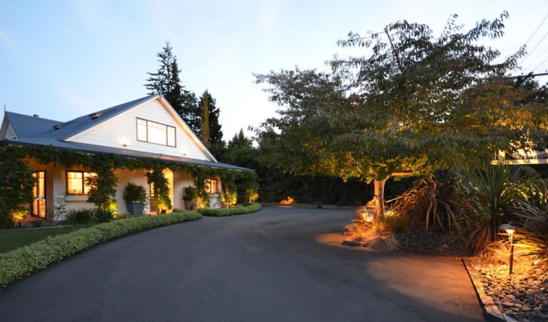 Olive Rabbit - Boutique Bed & Breakfast Turangi Zewnętrze zdjęcie